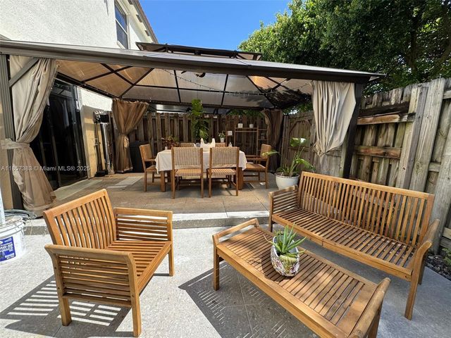 23251 SW 113th Ct, Homestead, FL 33032