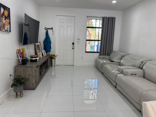 23251 SW 113th Ct, Homestead, FL 33032