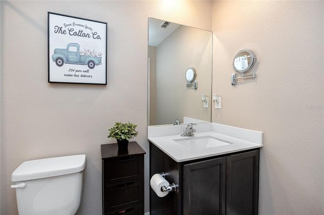 5424 COMPANION LANE, Tampa, FL 33619
