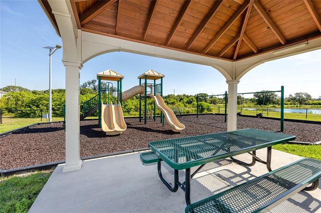 5424 COMPANION LANE, Tampa, FL 33619