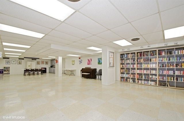 7033 N KEDZIE Avenue 1615, Chicago, IL 60645