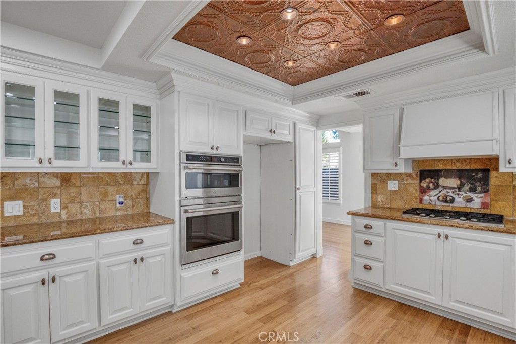 Image 10 of property listing at 36 Bloomdale, Irvine, CA 92614