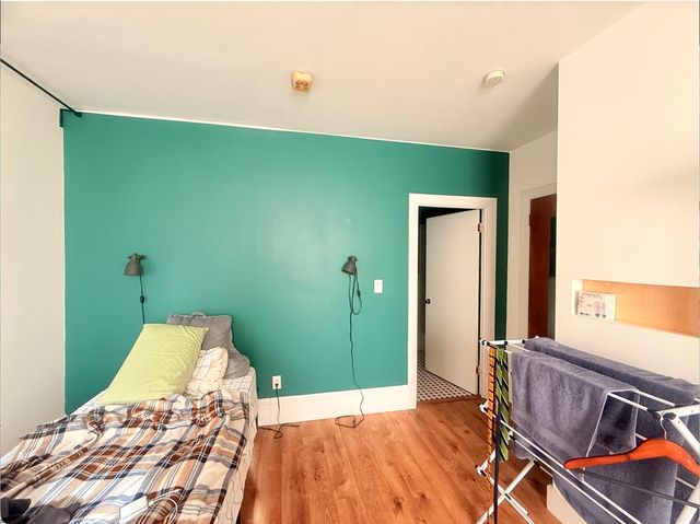 278 Harvard St 8, Cambridge, MA 02139