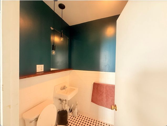 278 Harvard St 8, Cambridge, MA 02139