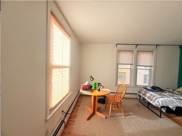 278 Harvard St 8, Cambridge, MA 02139