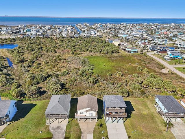 22322 Vista Del Mar, Galveston, TX 77554