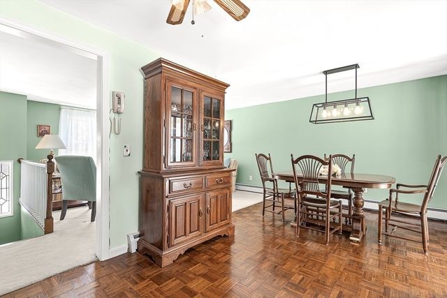 54 Montaup Ave, Dracut, MA 01826