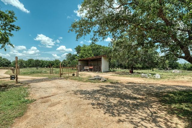 430 Indian Hill Trl, Kyle, TX 78640