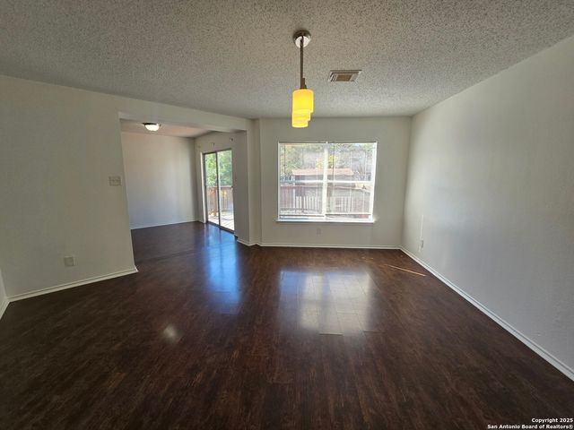 13914 Villa Camino, San Antonio, TX 78233