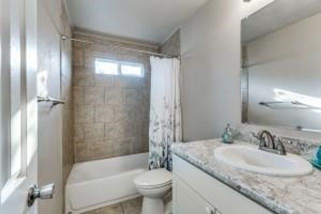 2719 Avenue J, Fort Worth, TX 76105