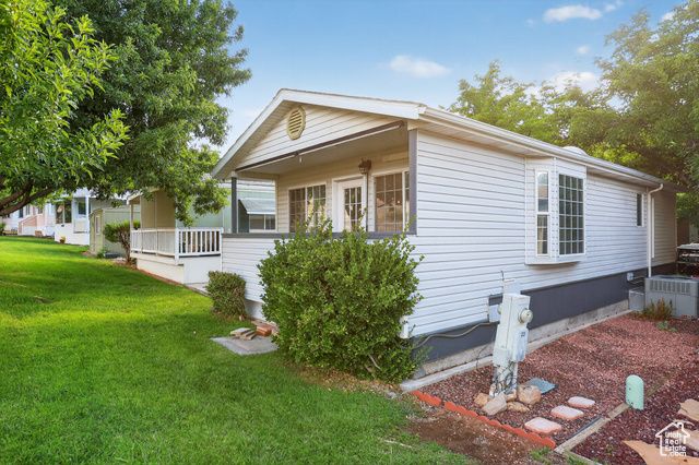 24 COTTONWOOD LN, Hurricane, UT 84737