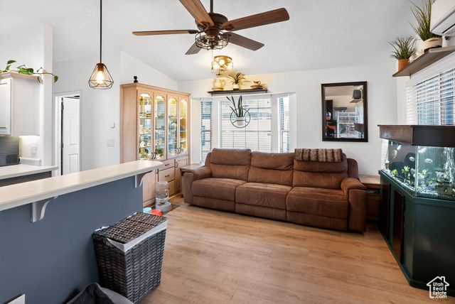 24 COTTONWOOD LN, Hurricane, UT 84737