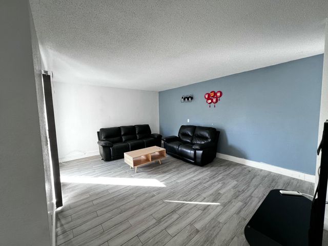 295 Woodland Road, Palm Springs, FL 33461