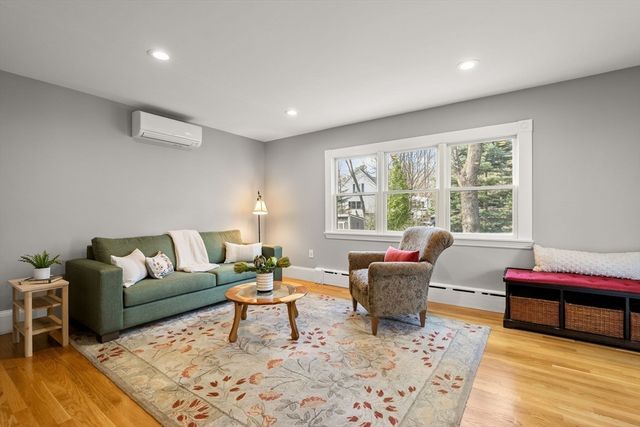 14 Aerial St, Arlington, MA 02474