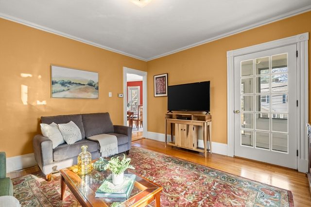 14 Aerial St, Arlington, MA 02474