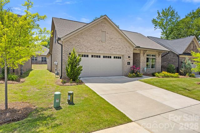 314 Lifestyle Court, Gastonia, NC 28056