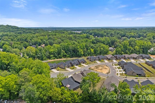 314 Lifestyle Court, Gastonia, NC 28056