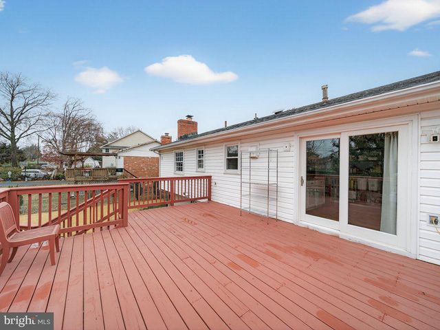 10127 LOMOND DR, Manassas, VA 20109