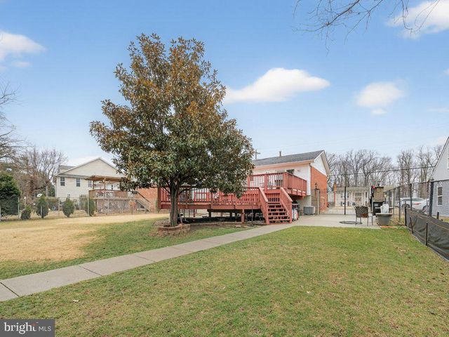 10127 LOMOND DR, Manassas, VA 20109