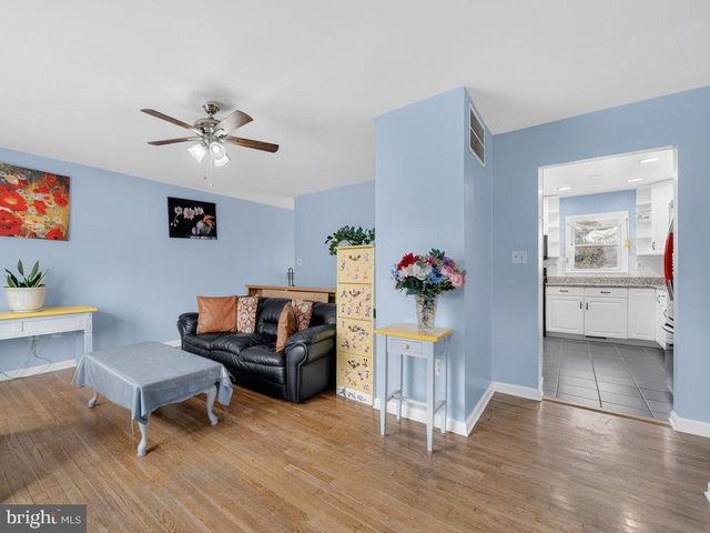 10127 LOMOND DR, Manassas, VA 20109