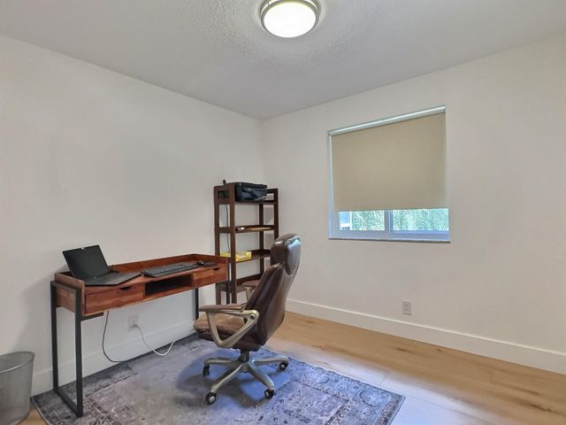 3017 N Oakland Forest Drive 308, Oakland Park, FL 33309