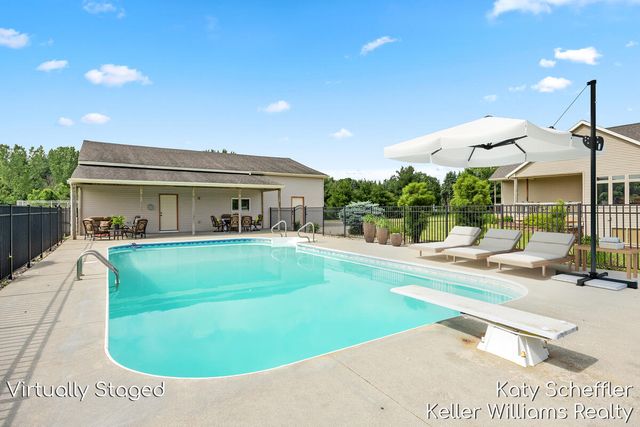11320 Long Lake Drive Nw, Sparta Twp, MI 49345