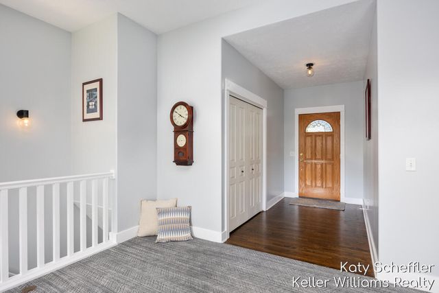 11320 Long Lake Drive Nw, Sparta Twp, MI 49345