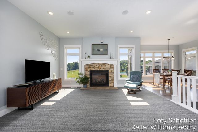 11320 Long Lake Drive Nw, Sparta Twp, MI 49345