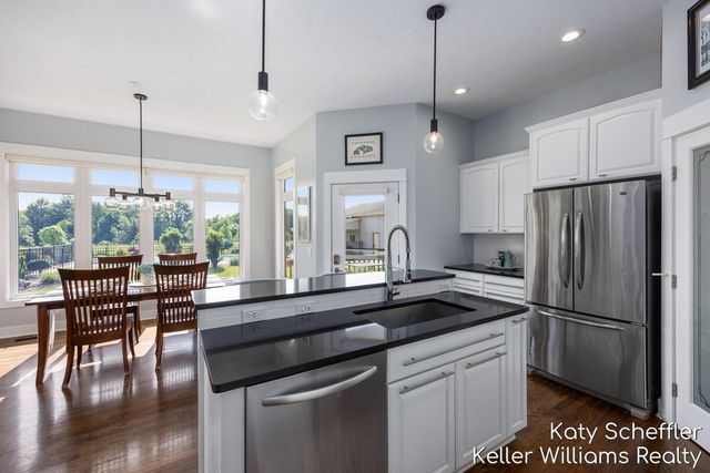 11320 Long Lake Drive Nw, Sparta Twp, MI 49345