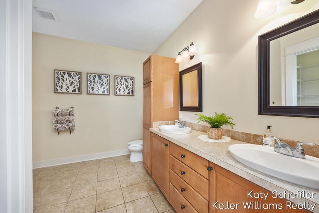 11320 Long Lake Drive Nw, Sparta Twp, MI 49345