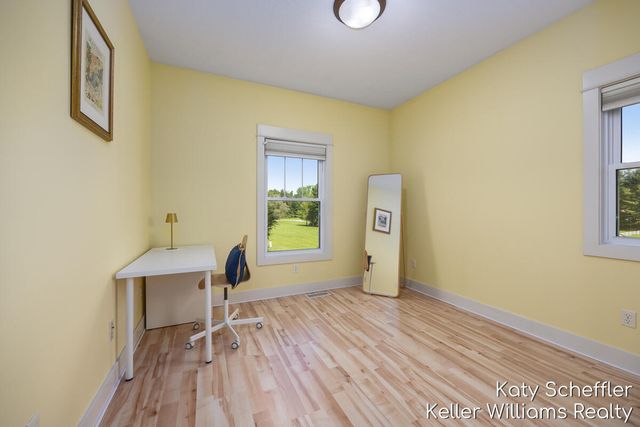 11320 Long Lake Drive Nw, Sparta Twp, MI 49345