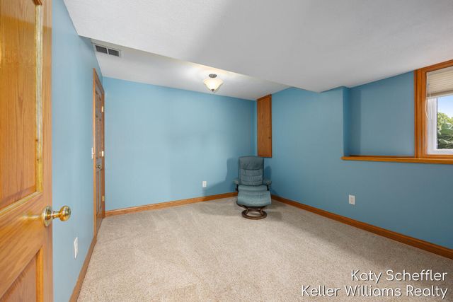 11320 Long Lake Drive Nw, Sparta Twp, MI 49345