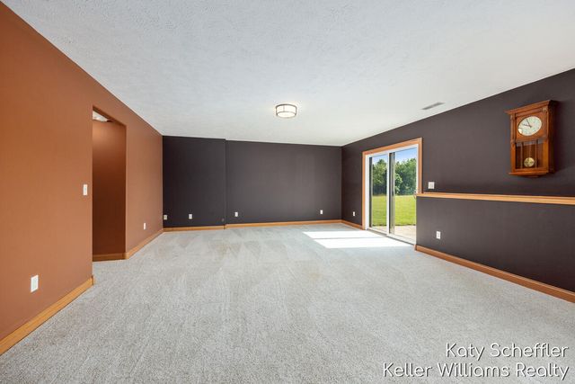11320 Long Lake Drive Nw, Sparta Twp, MI 49345