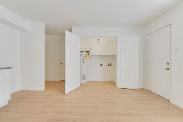 80 E Mountain Creek Drive 19, Grand Prairie, TX 75052