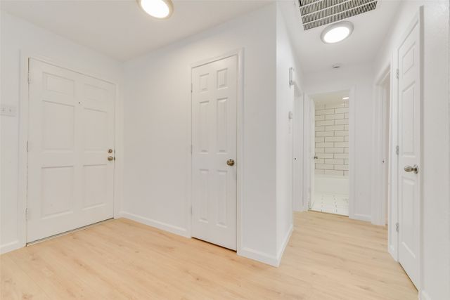 80 E Mountain Creek Drive 19, Grand Prairie, TX 75052