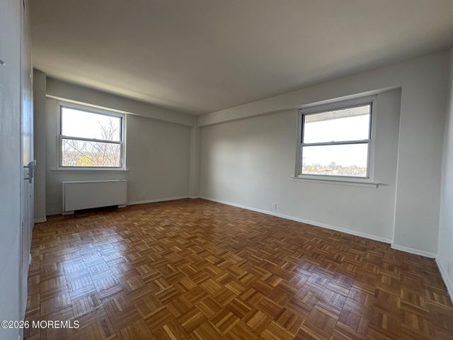 10 Ocean Boulevard 4A, Atlantic Highlands, NJ 07716