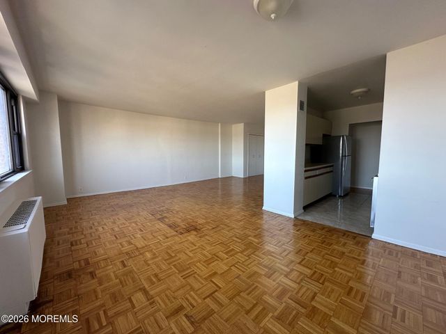 10 Ocean Boulevard 4A, Atlantic Highlands, NJ 07716