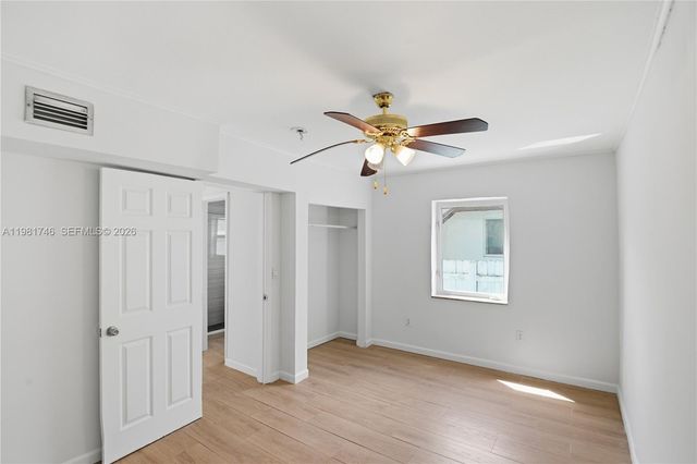 1431 NW 30th St, Miami, FL 33142