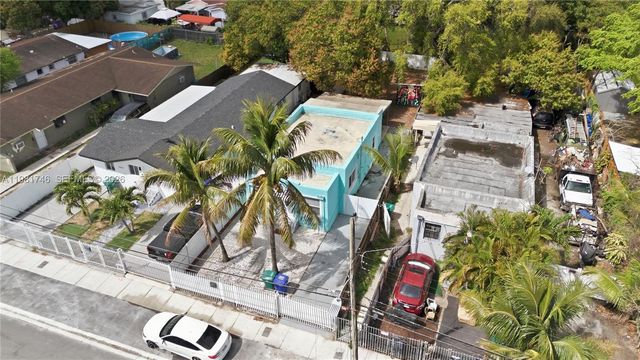 1431 NW 30th St, Miami, FL 33142