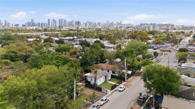 1431 NW 30th St, Miami, FL 33142