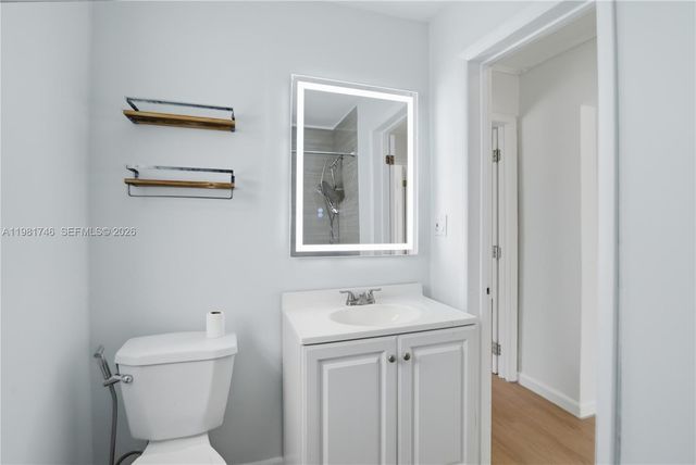 1431 NW 30th St, Miami, FL 33142