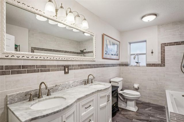 11185 CLEEVER STREET, Weeki Wachee, FL 34614