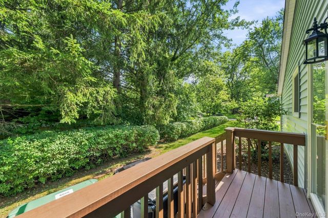 15 Cindy Lane, Highland Mills, NY 10930