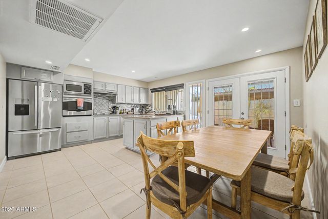 1735 W CLAREMONT Street, Phoenix, AZ 85015