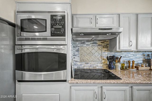 1735 W CLAREMONT Street, Phoenix, AZ 85015