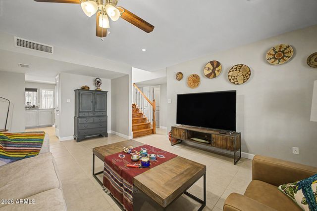 1735 W CLAREMONT Street, Phoenix, AZ 85015