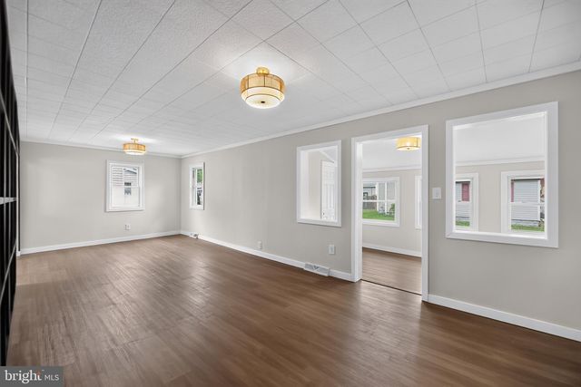 129 MAGNOLIA ST, Carneys Point, NJ 08069