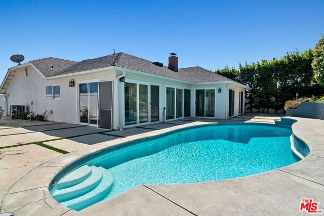 18133 Wakecrest Drive, Malibu, CA 90265