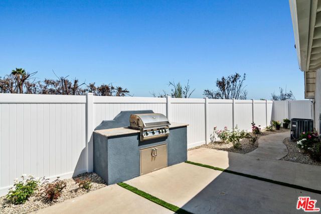 18133 Wakecrest Drive, Malibu, CA 90265
