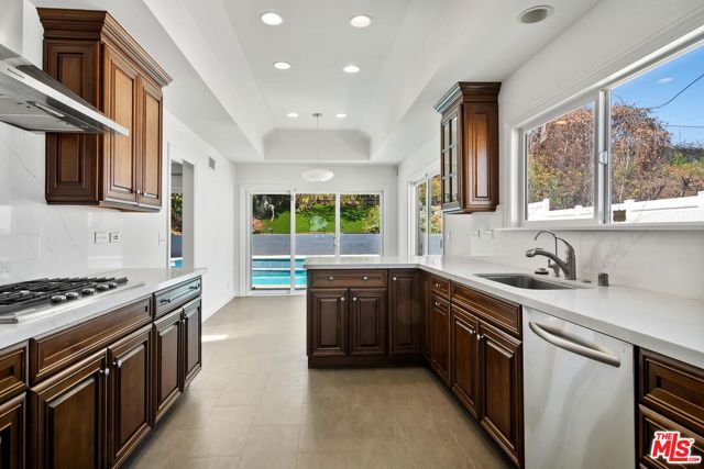 18133 Wakecrest Drive, Malibu, CA 90265